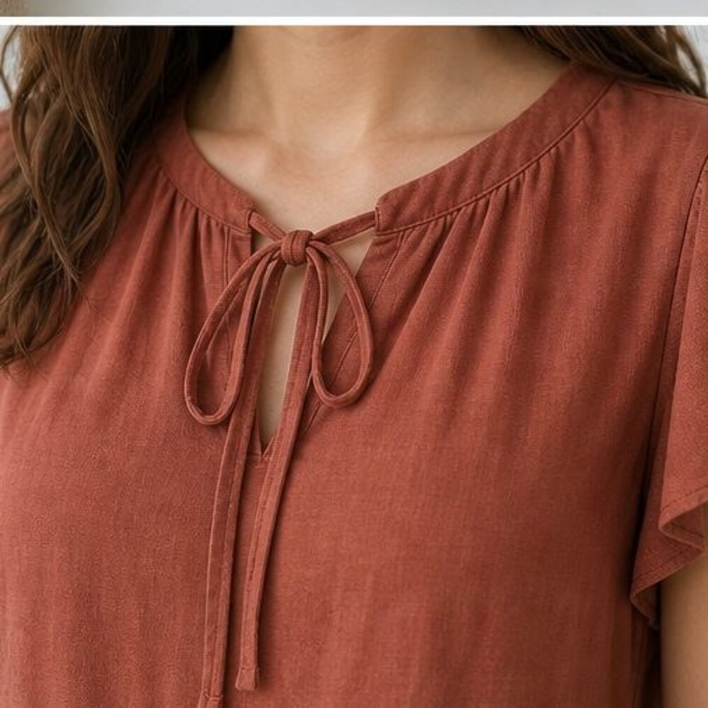Rust Smocked Top - Picture 4 of 6